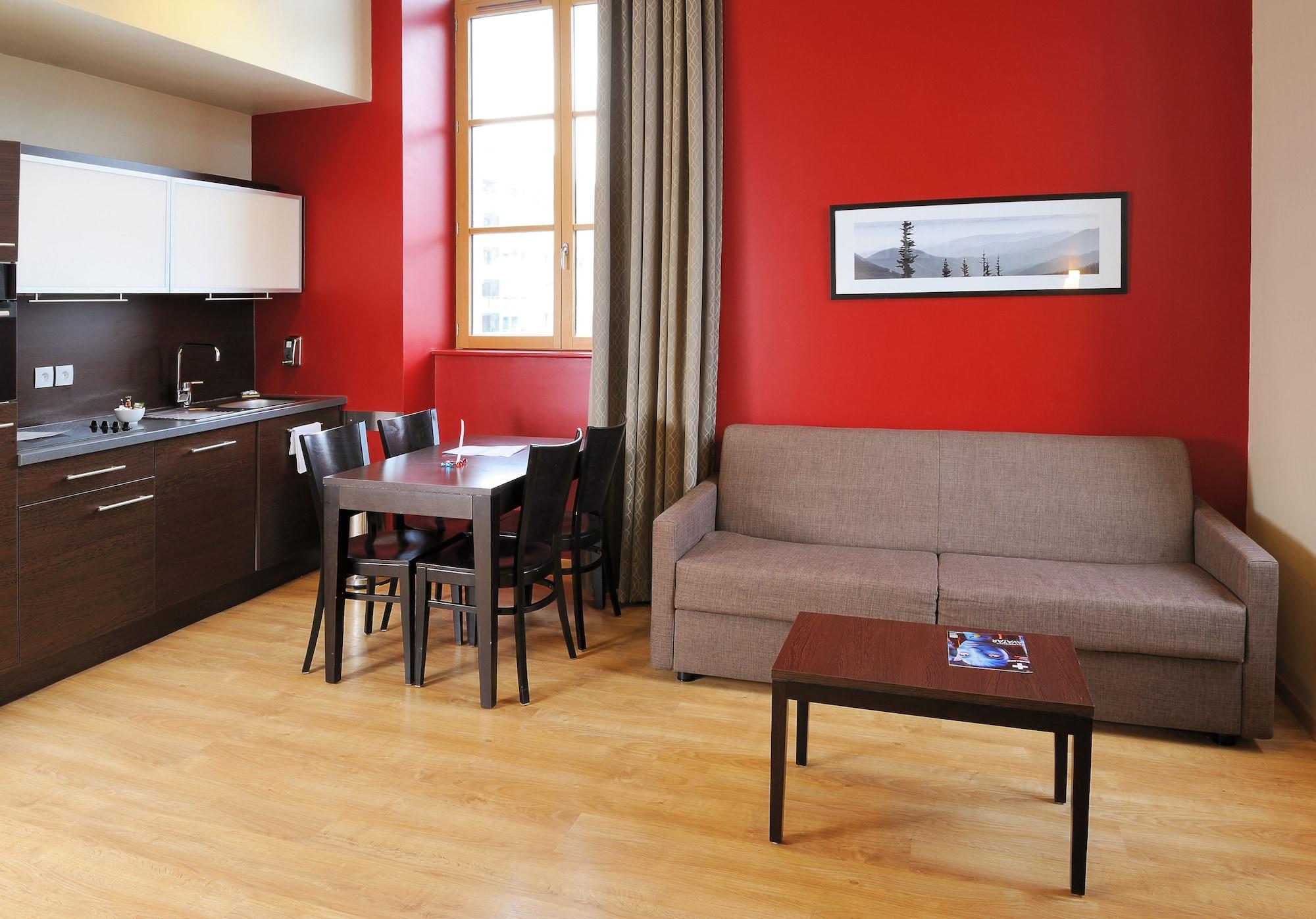 Residhome Grenoble Caserne De Bonne Ngoại thất bức ảnh