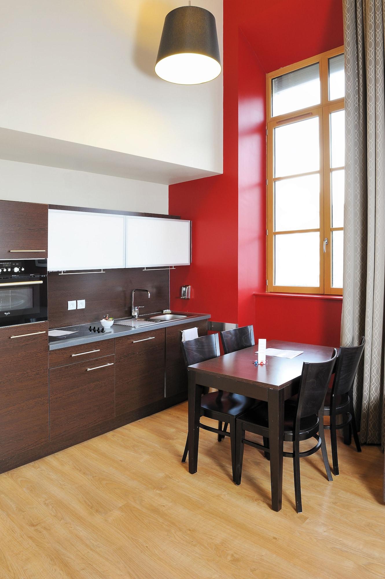 Residhome Grenoble Caserne De Bonne Phòng bức ảnh